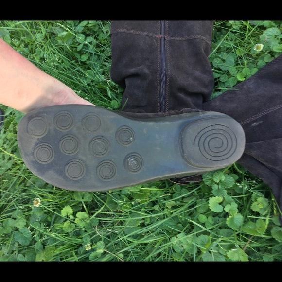 Cute Y2K style boots!! - Picture 2 of 2